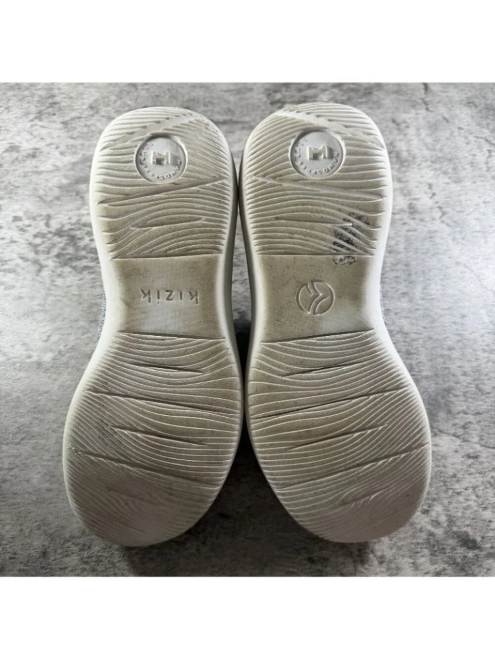 Kizik Madrid Eco Knit Women Size 6 Grey Hands Free Shoes Comfort Running Sneaker